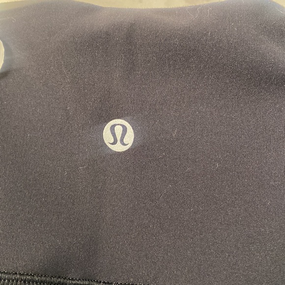 LULULEMON Pure Barre Wunder Under *size 6* - Picture 5 of 6